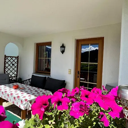 アパート Hoellwarth *