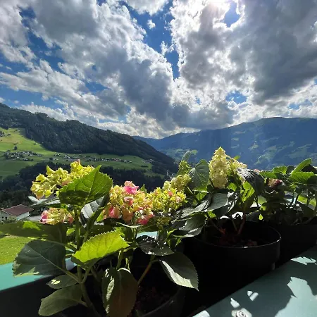 Hoellwarth Lägenhet Zell am Ziller
